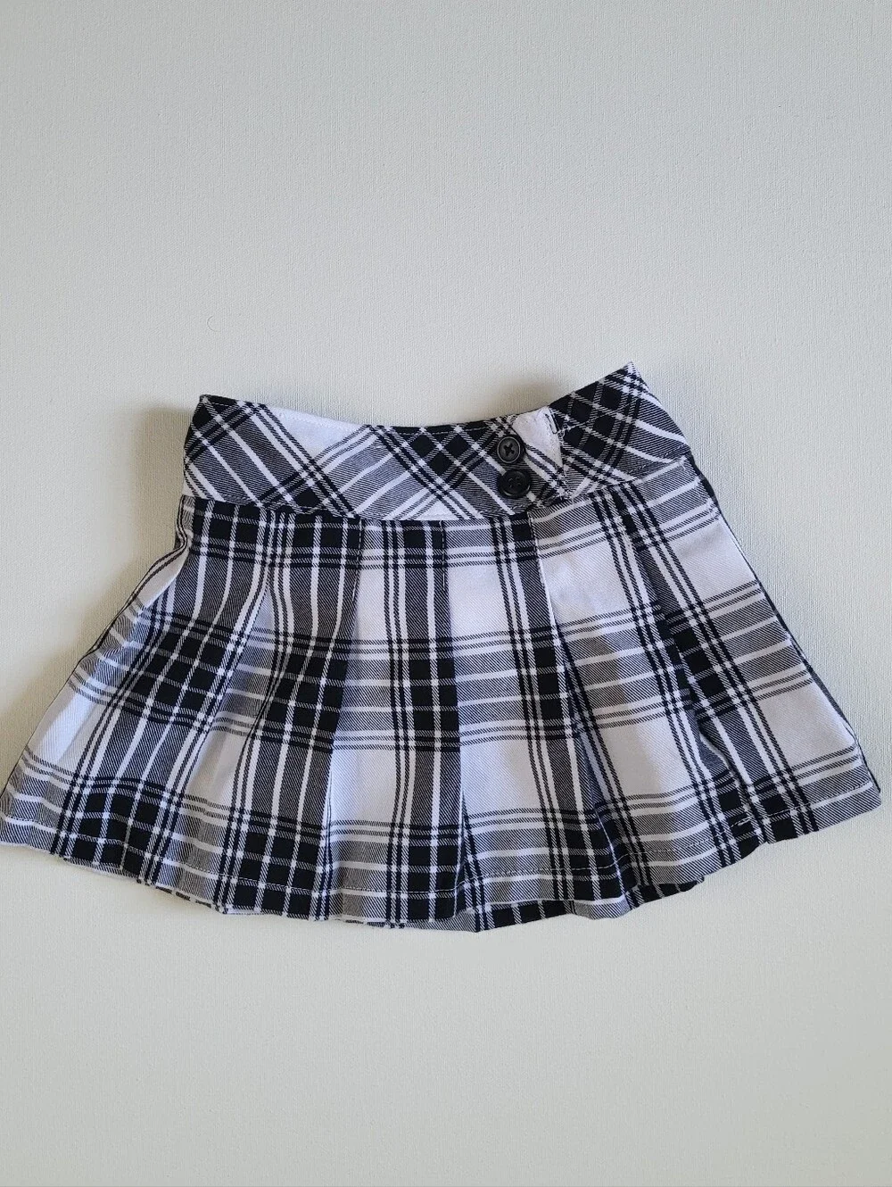 Black and White Plaid Pleated Skort